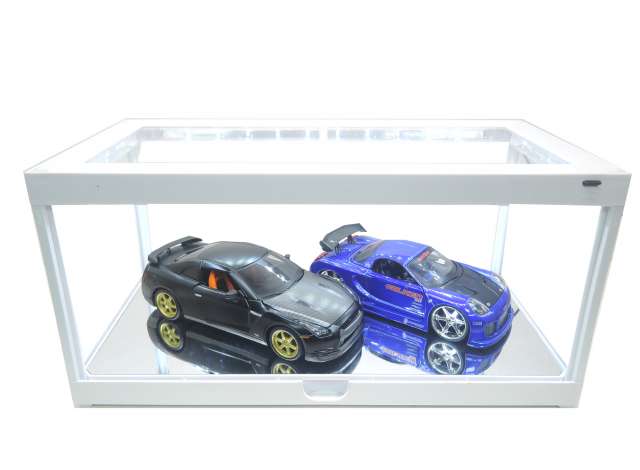 LED Vitrine Weiss mit Spiegel-Rückwand