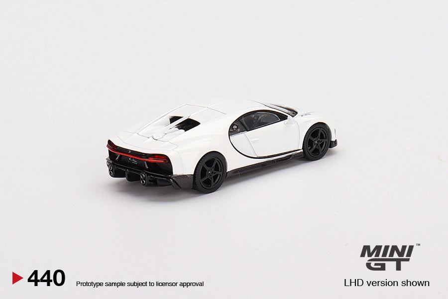 Bugatti Chiron Super Sport White MGT00440