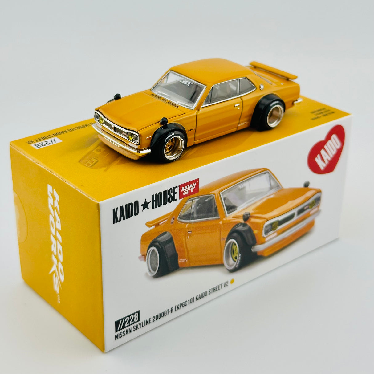 Nissan Skyline GT-R (KPGC10) Kaido Street V2 KHMG228 LOOSE