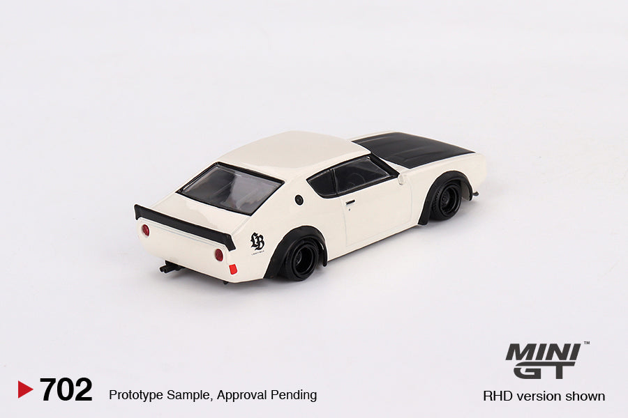 Nissan Skyline Kenmeri Liberty Walk White MGT00702