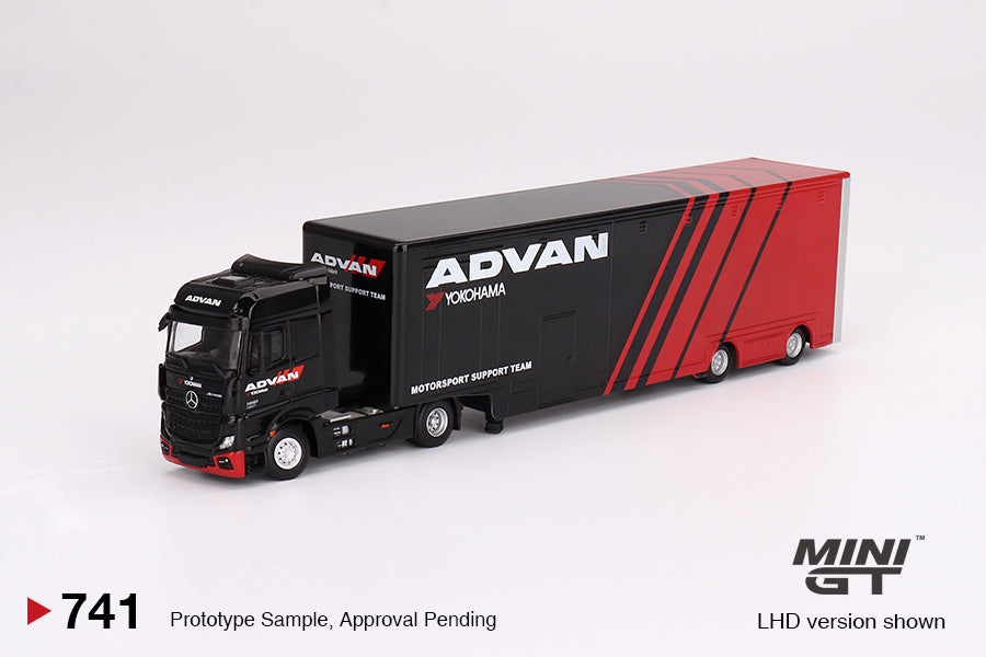 Mercedes-Benz Actros con trasportatore da corsa "ADVAN" MGT00741
