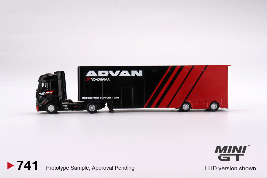 Mercedes-Benz Actros con trasportatore da corsa "ADVAN" MGT00741