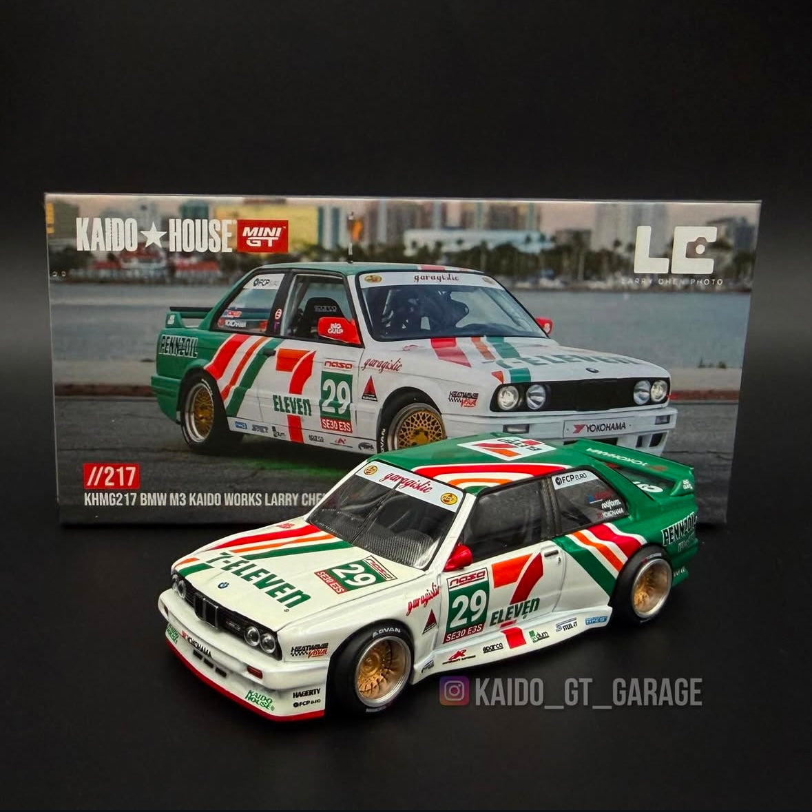 (Preordine - Ritardo Estate 2026) BMW M3 Kaido Works Larry Chen V1 KHMG217