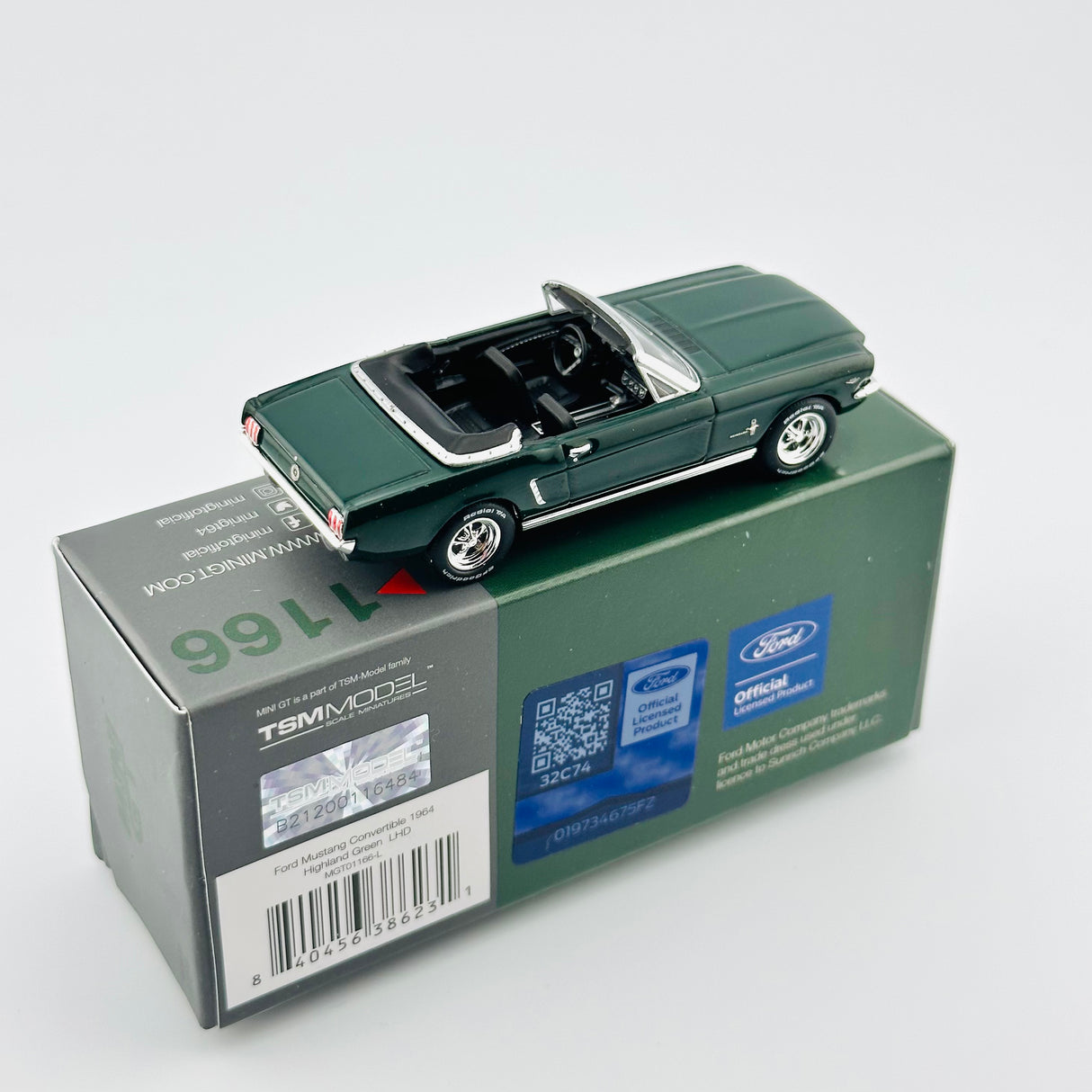 Ford Mustang Convertible 1964 Highland Green MGT01166 (Verpackung beschädigt)