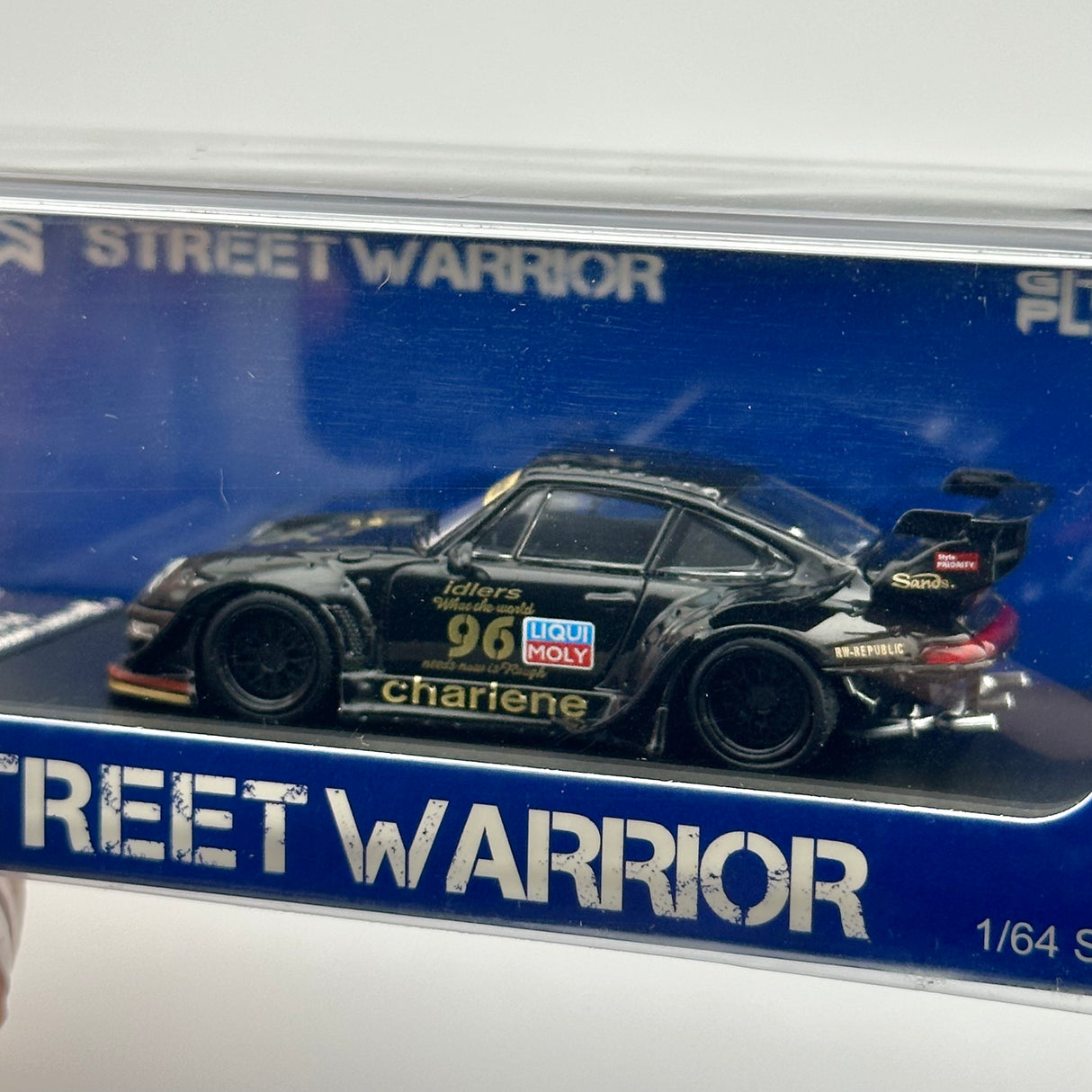 Porsche RWB 993 Black Chariene