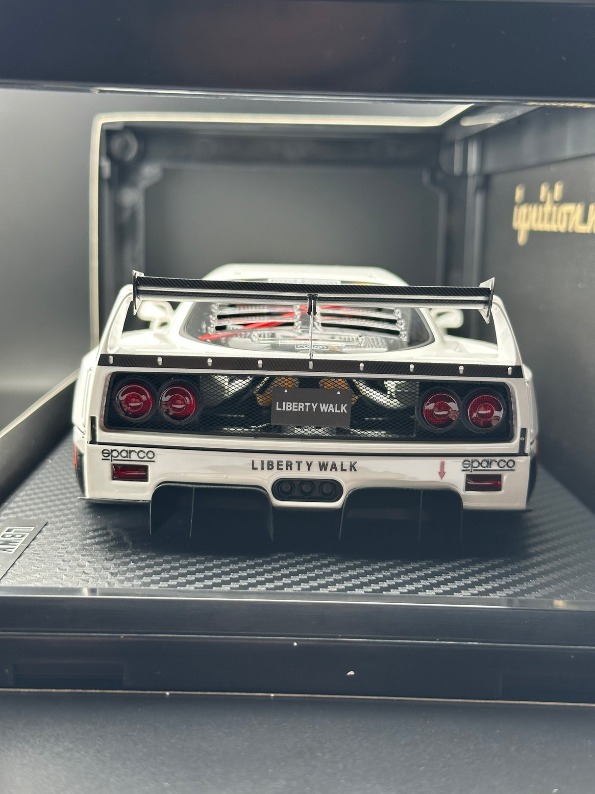 Ferrari F40 LBWK Blanc 1:18