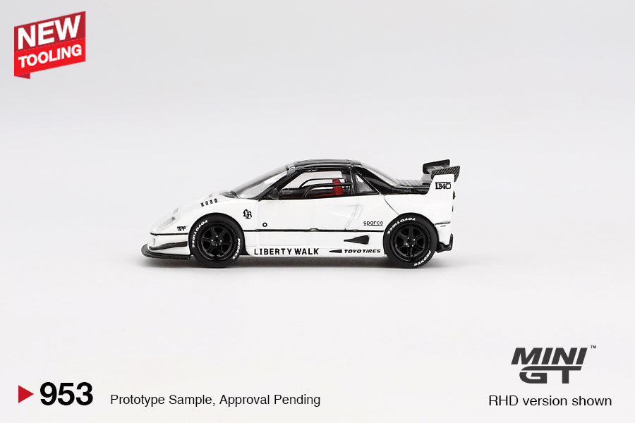 Mazda AZ-1 Liberty Walk LB40 White 2024 Tokyo Auto Salon MGT00953