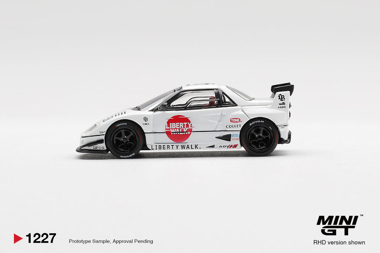PREORDER 11.09.26 Mazda AZ-1 Liberty Walk LB40 LB-Hinomaru MGT01227