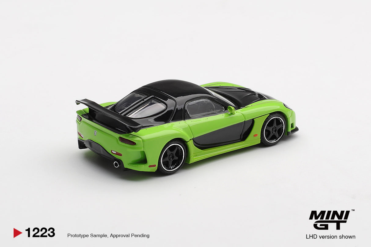 PREORDINE 30.09.26 Mazda RX-7 VeilSide Fortune7 Verde MGT01223