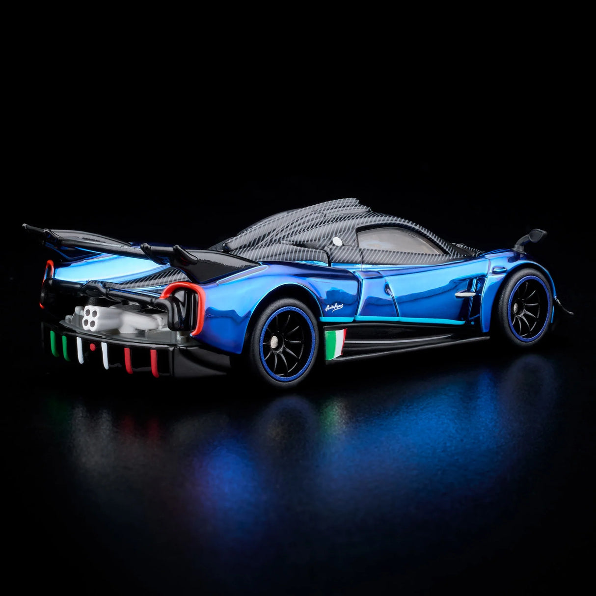 RLC Pagani Huayra R Blue