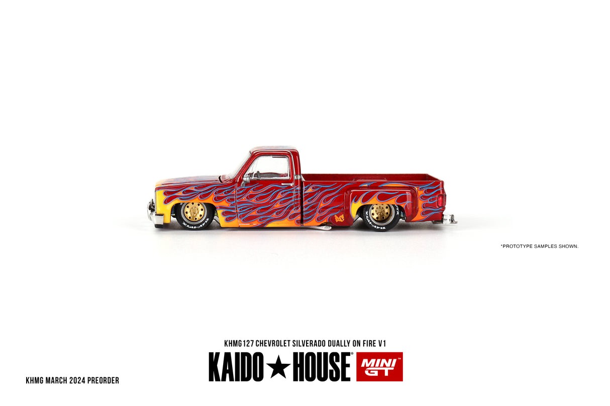 Chevrolet Silverado Dually on Fire V1 KHMG127