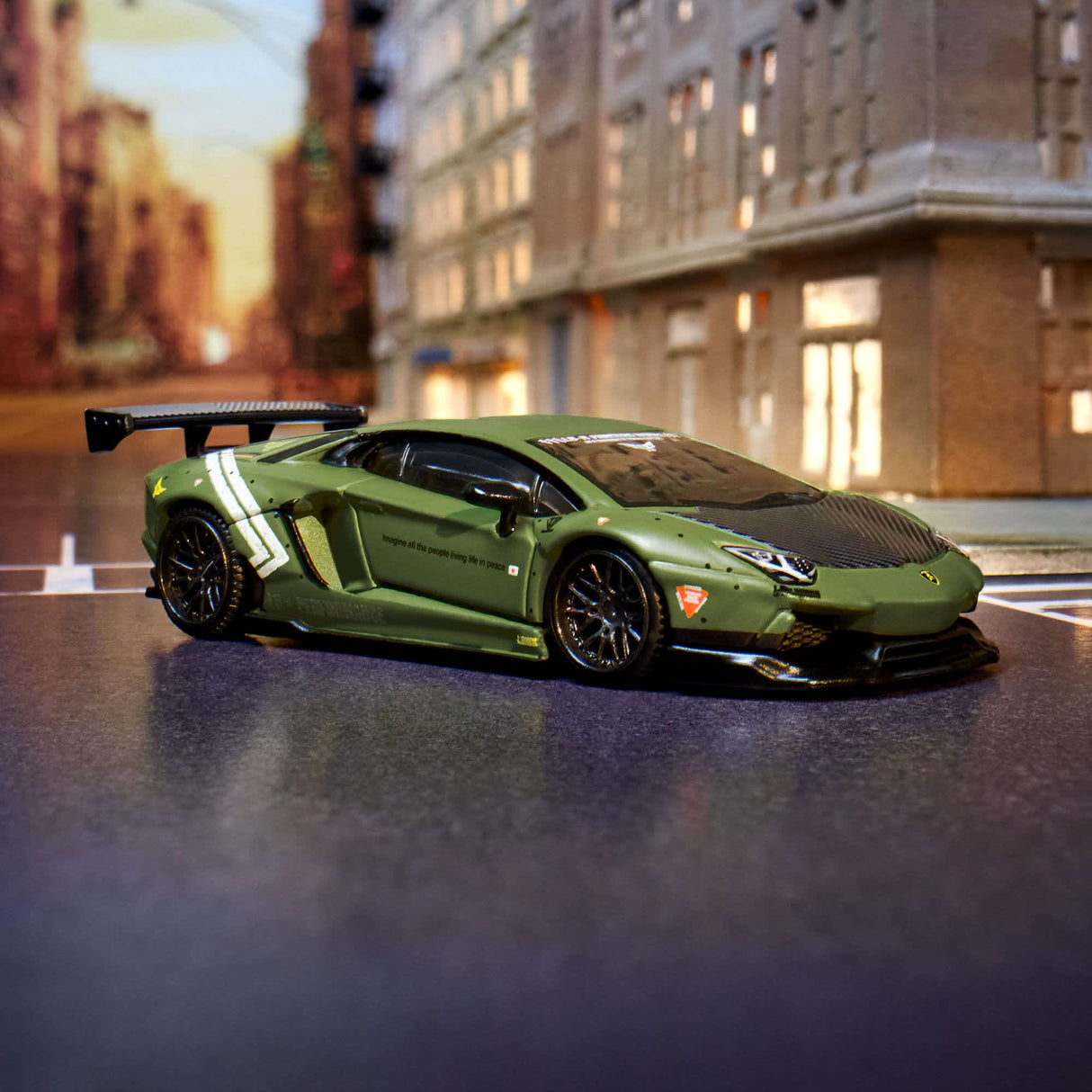 Elite 64 LBWK Lamborghini Aventador LP 700-4 Green