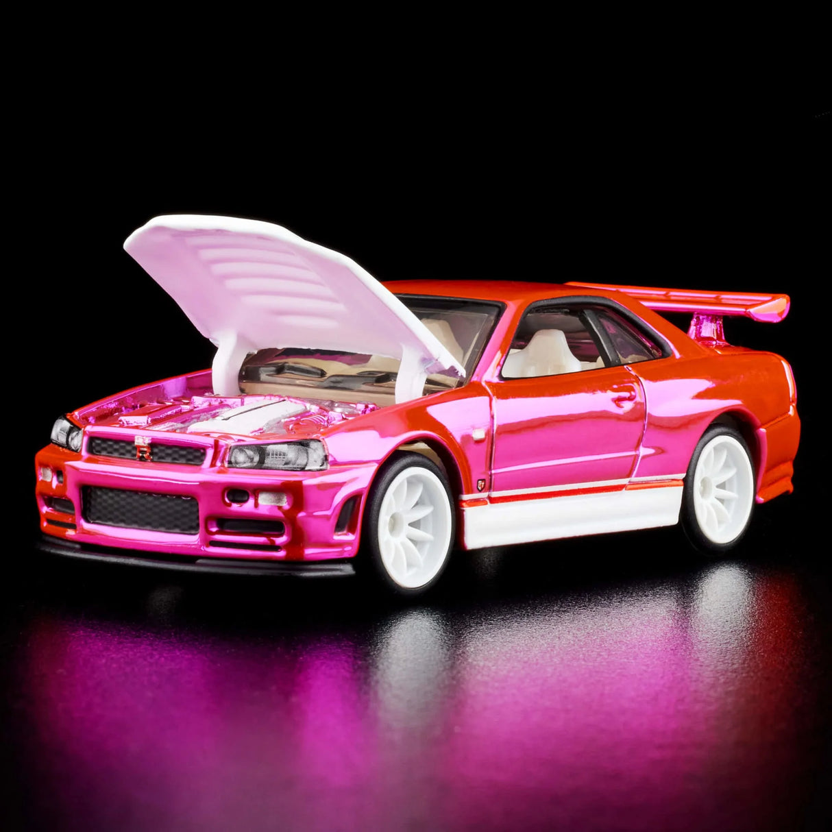 RLC Nissan Skyline GT-R R34 Pink Edition