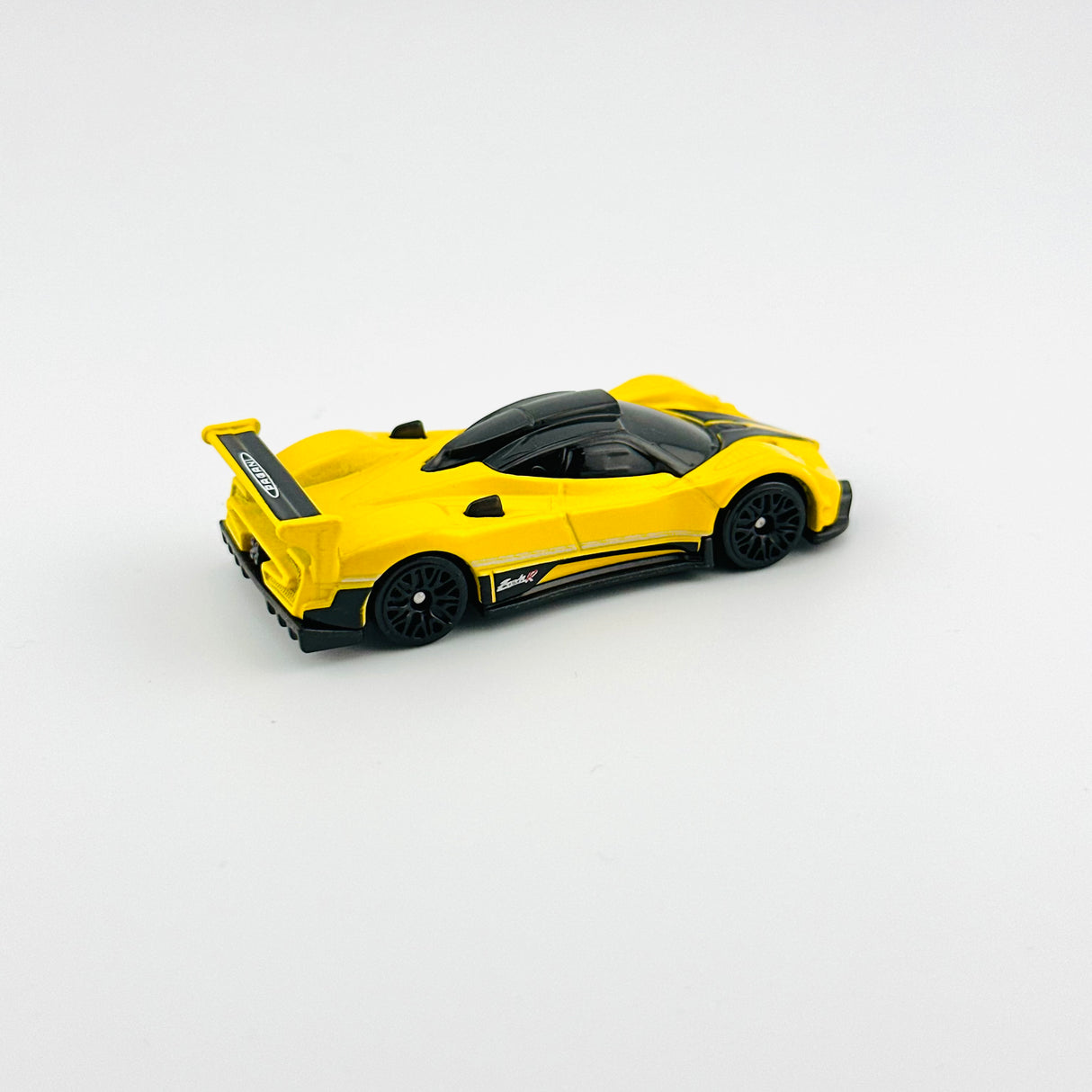 Pagani Zonda R Yellow loose
