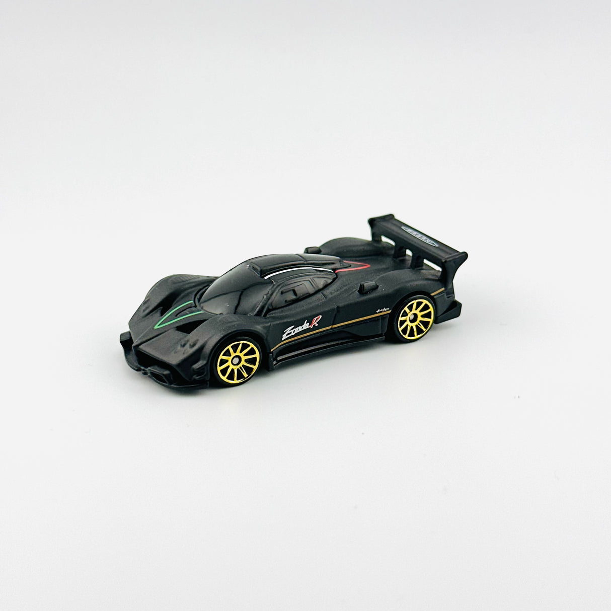 Pagani Zonda R Black loose
