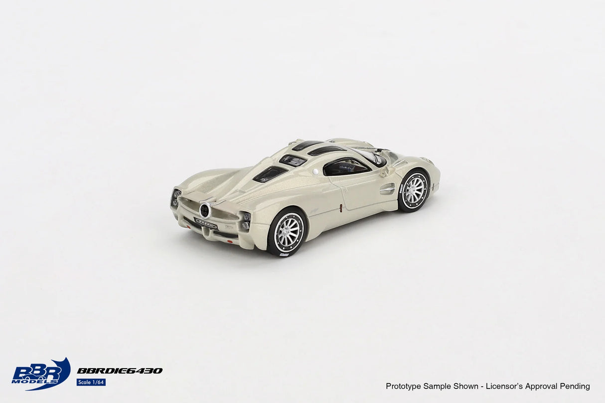 Pagani Utopia Presentation Grigio Rinascimento