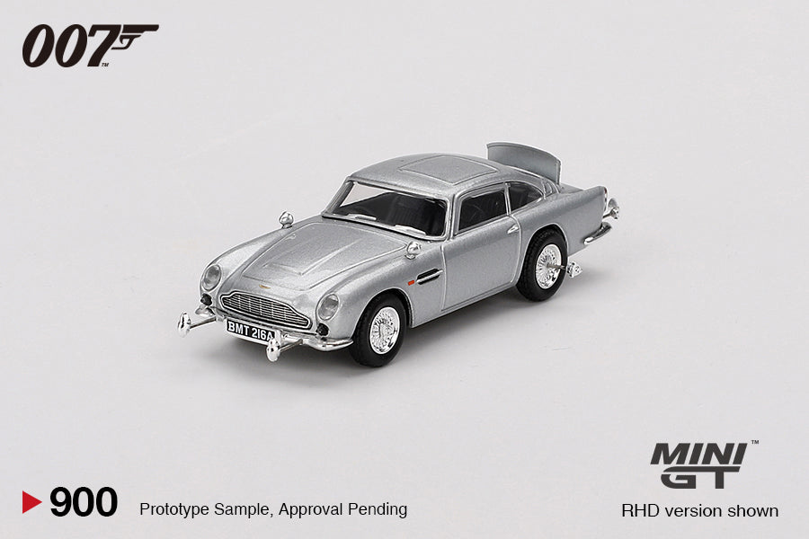 Aston Martin DB5 “Goldfinger” MGT00900-007E