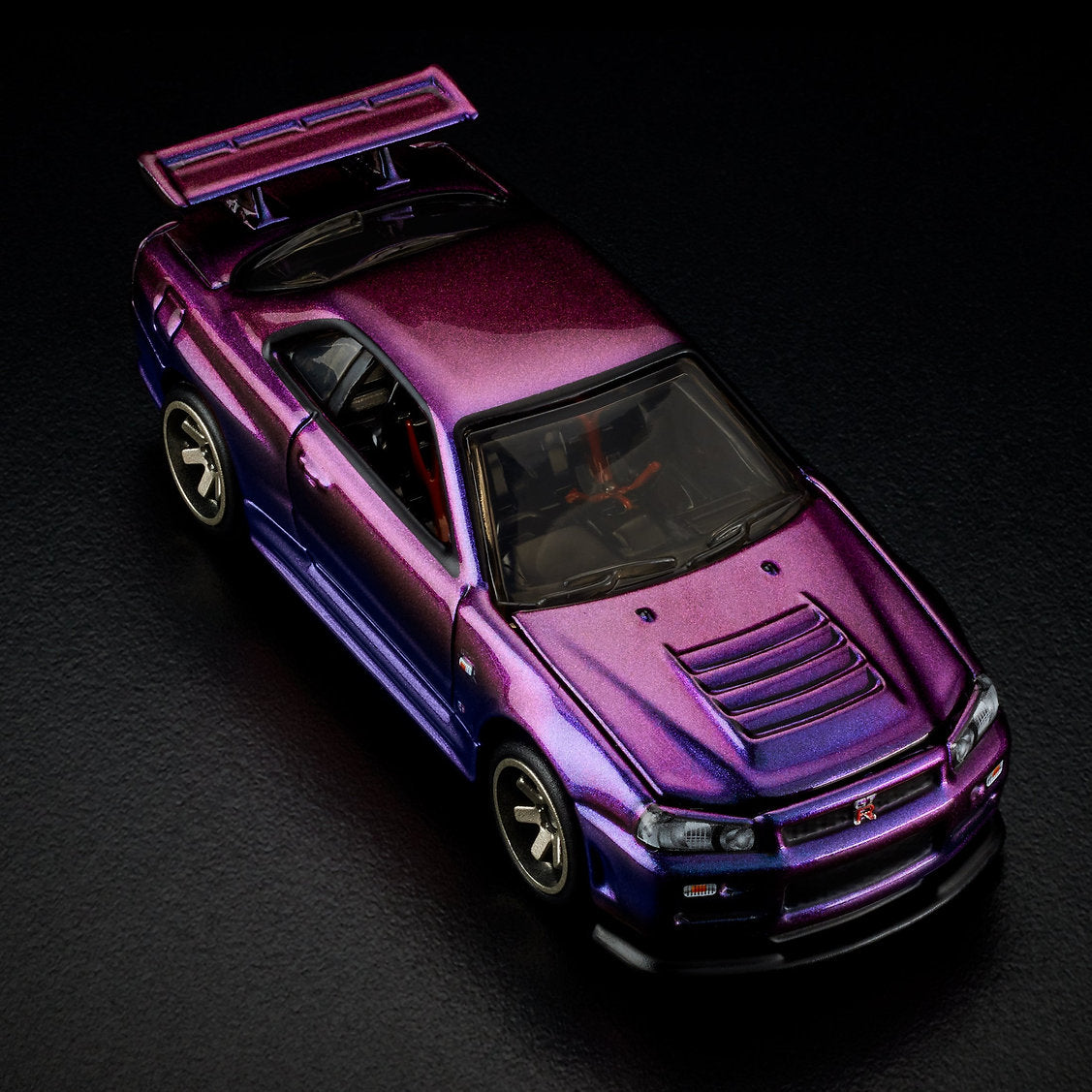 RLC Nissan Skyline GT-R R34 Spectraflame Purple