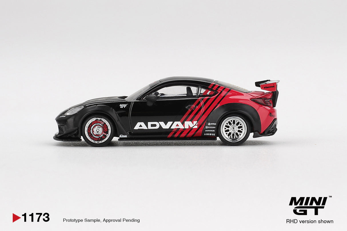 Preorder 17.08.26 Toyota GR86 LB★Nation Advan MGT01173