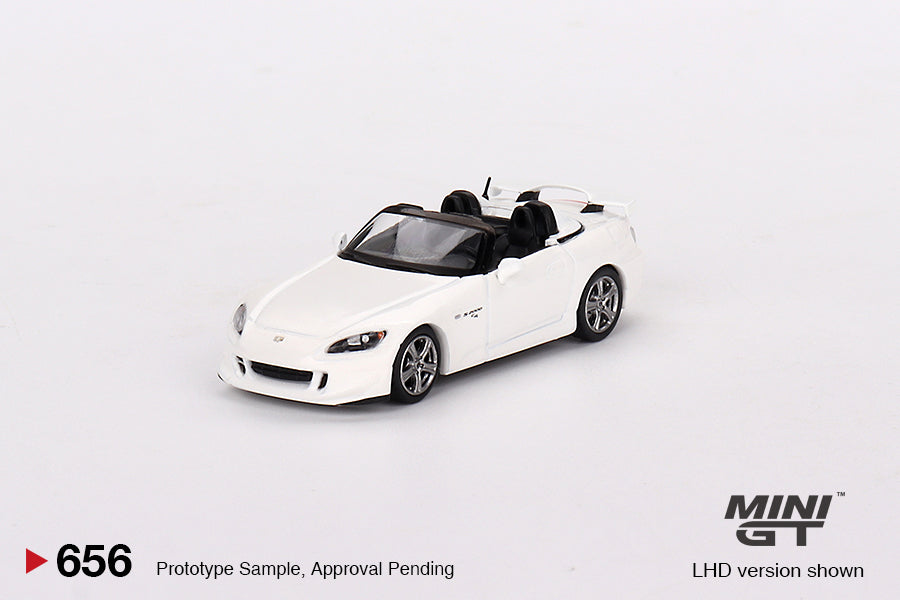 Honda S2000 (AP2) CR Grand Prix White MGT00656