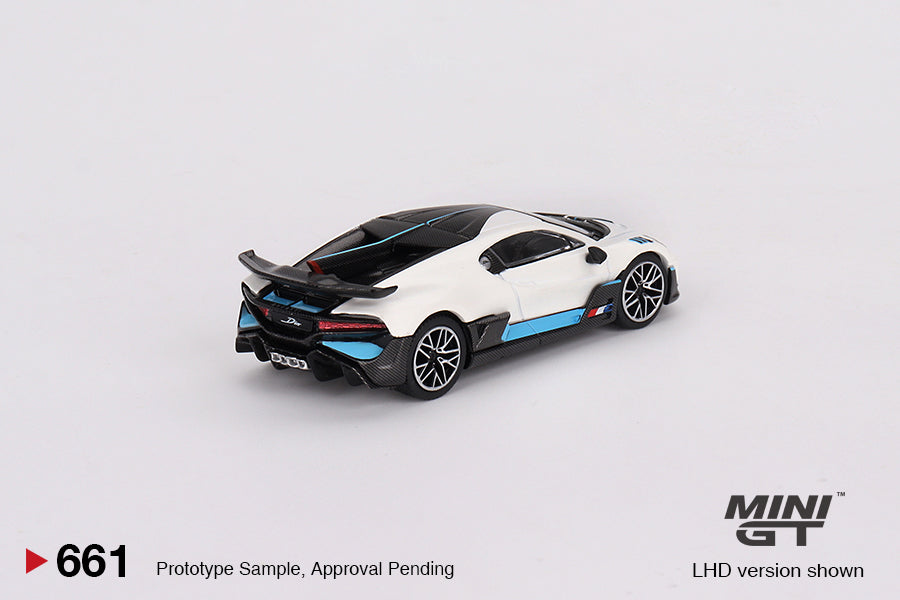 Bugatti Divo White #661