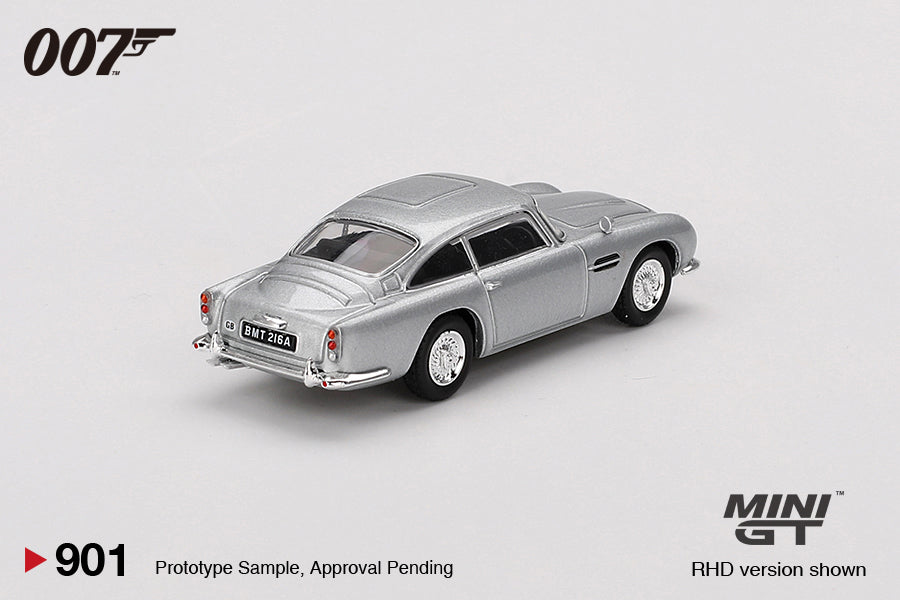 Aston Martin DB5 “Thunderball” MGT00901-007E