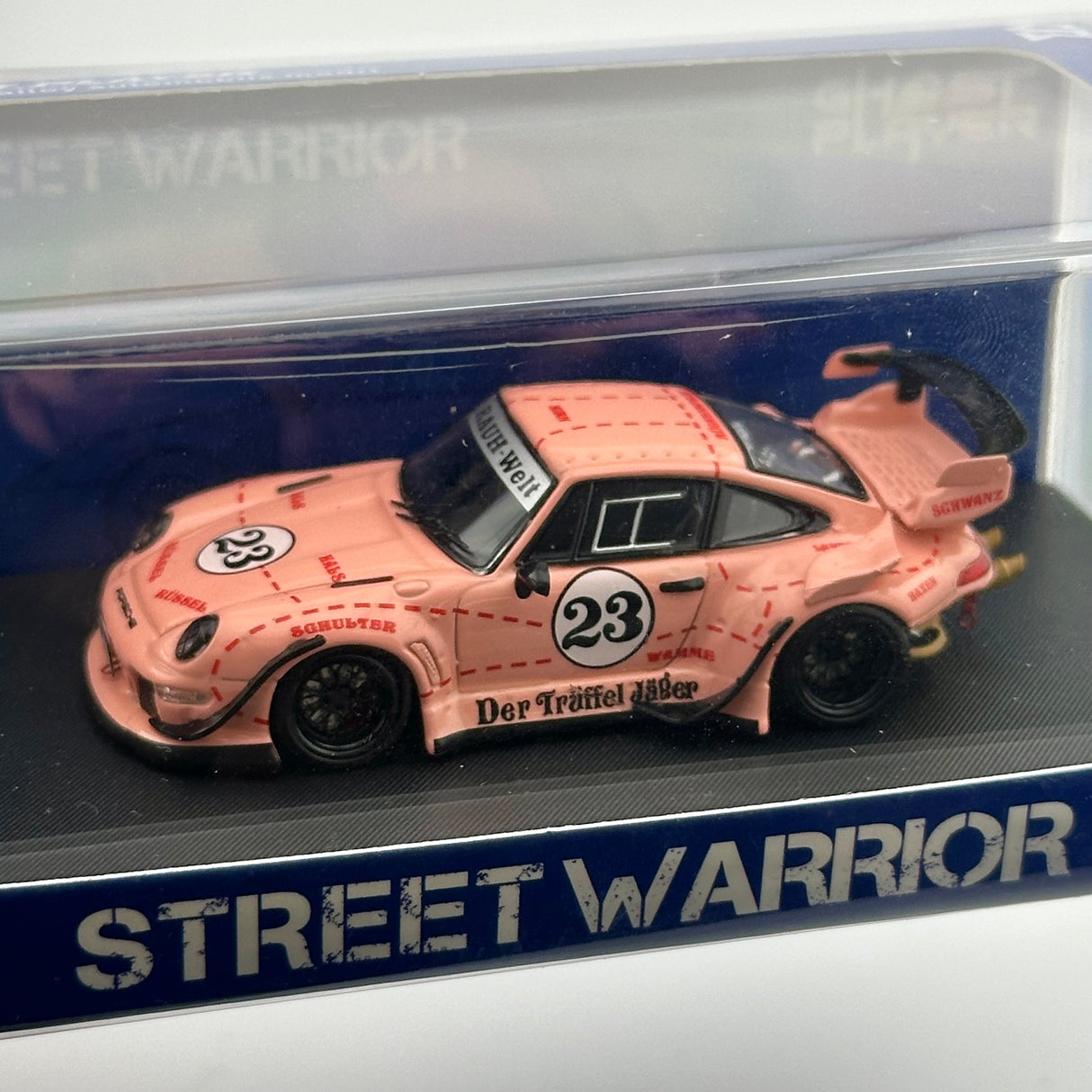 Porsche RWB 993 Pink Pig