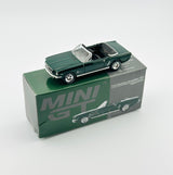 Ford Mustang Convertible 1964 Highland Green MGT01166 (Verpackung beschädigt)