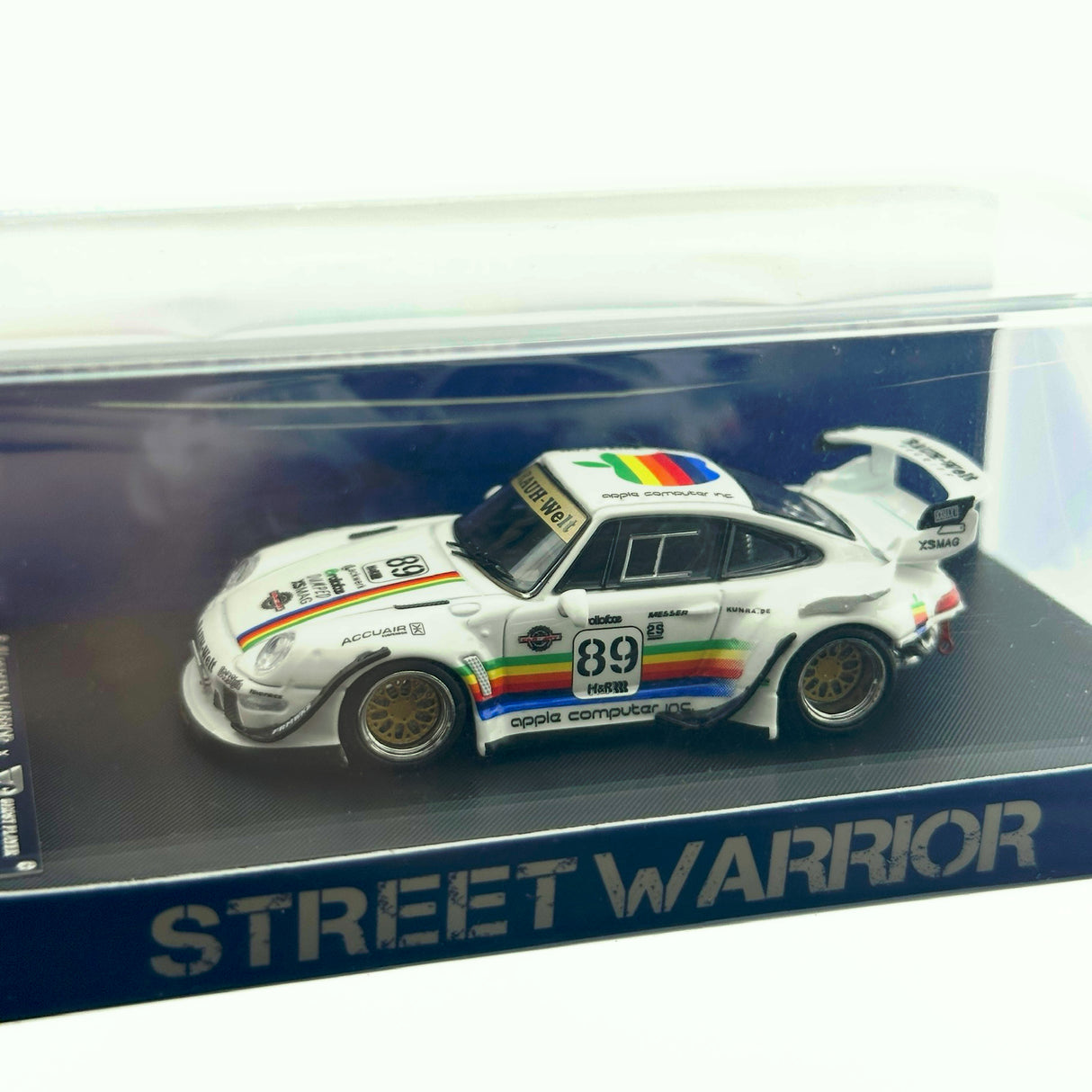 Porsche RWB 993 White Apple