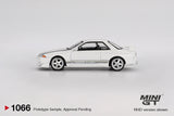 Nissan Skyline GT-R (R32) VeilSide Combat C-I White MGT01066