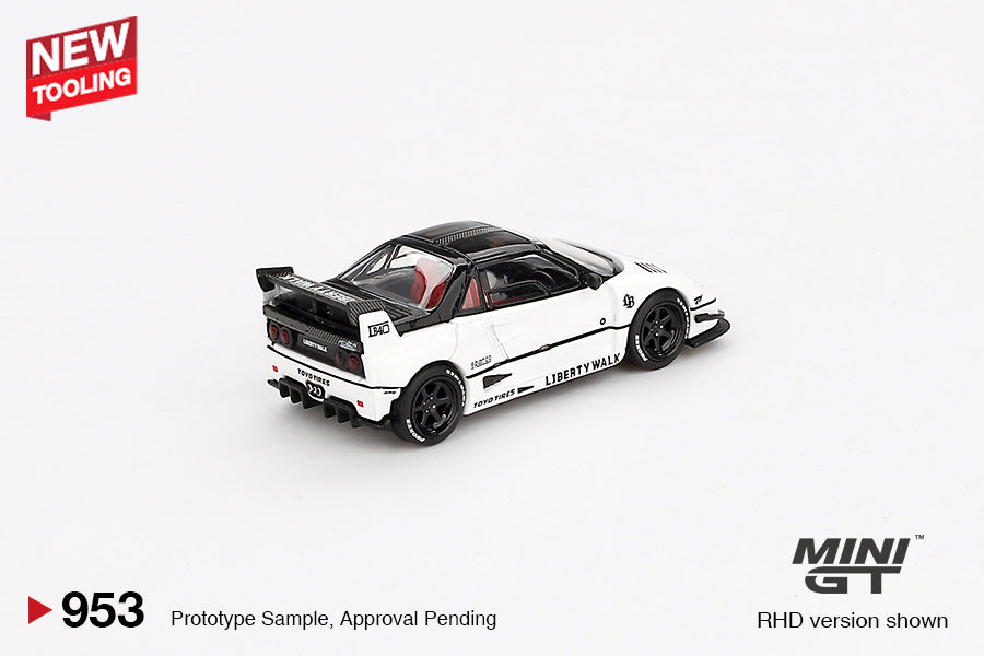 Mazda AZ-1 Liberty Walk LB40 White 2024 Tokyo Auto Salon MGT00953