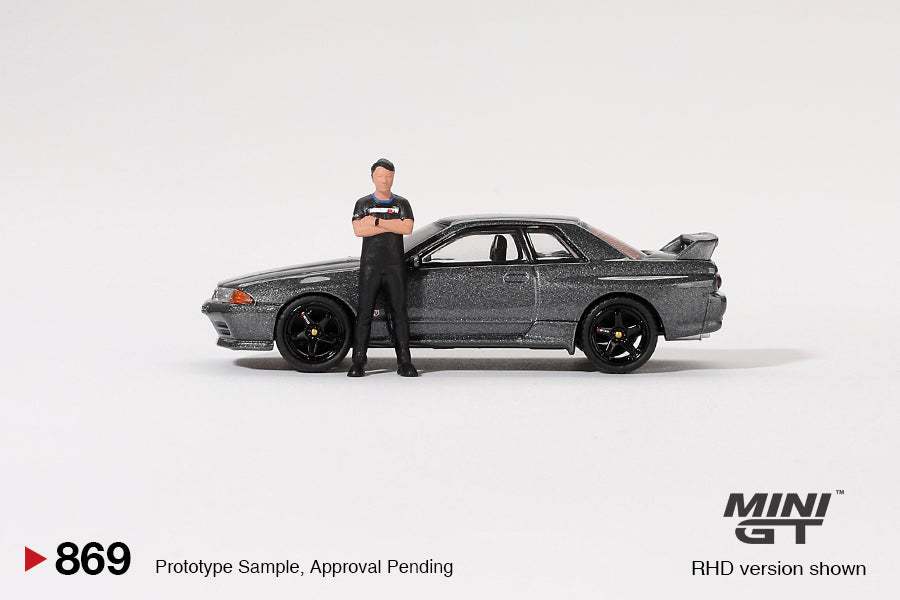 Nissan Skyline GT-R (R32) Gunmetal W/ Matsuda Figure Tsugio Matsuda Collection MGT00869