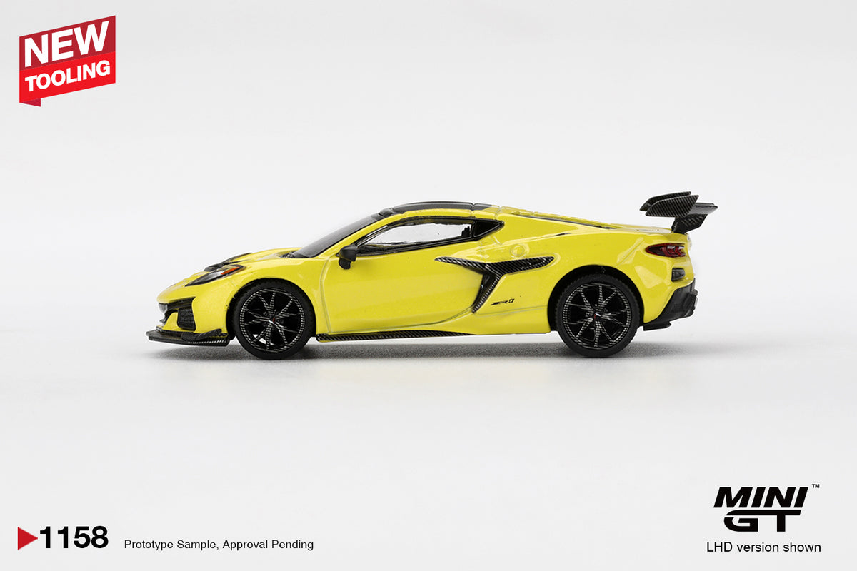 PREORDER 30.09.26 Chevrolet Corvette ZR1 Accelerate Yellow MGT01158