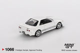 Nissan Skyline GT-R (R32) VeilSide Combat C-I White MGT01066