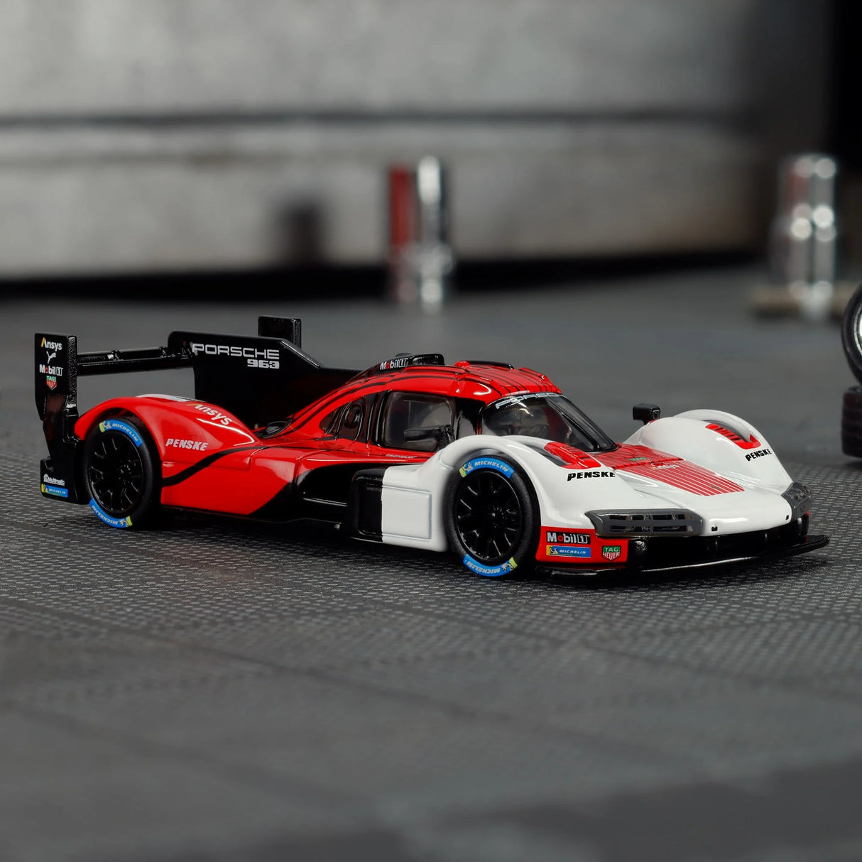 Elite 64 Porsche 963