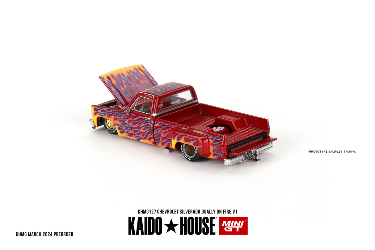 Chevrolet Silverado Dually on Fire V1 KHMG127