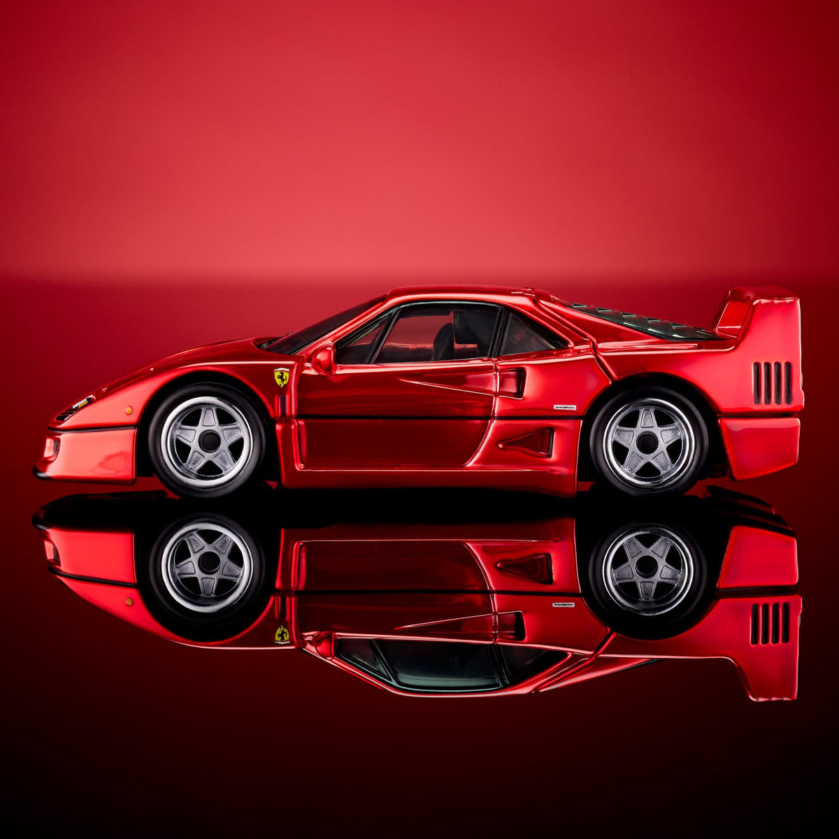 PREORDER 05.10.26 RLC Ferrari F40