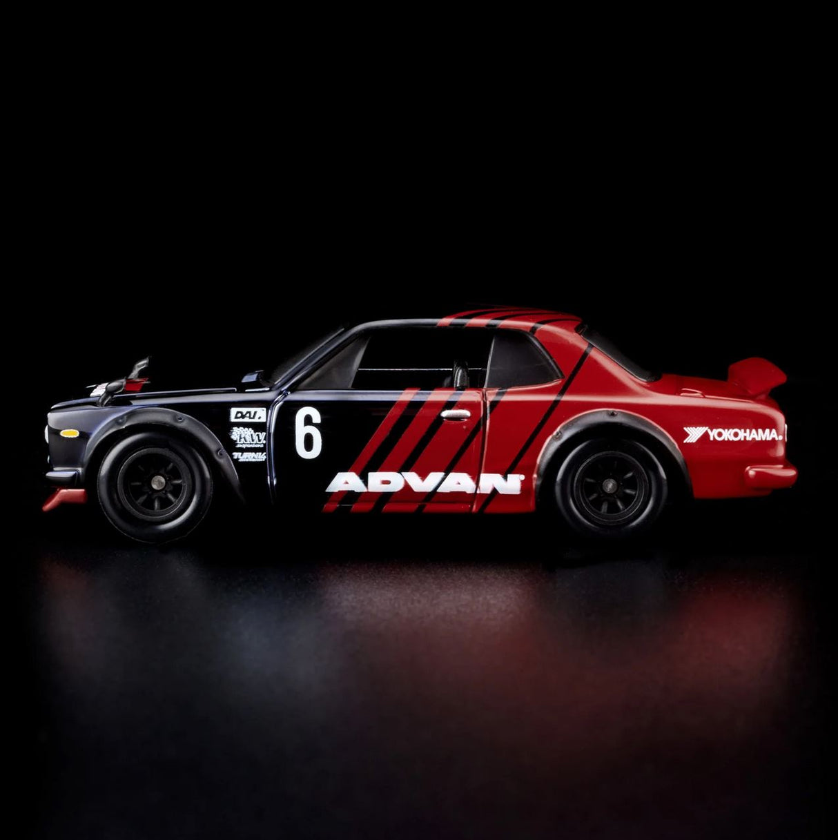 RLC 1972 Skyline H/T 2000GT-R Advan